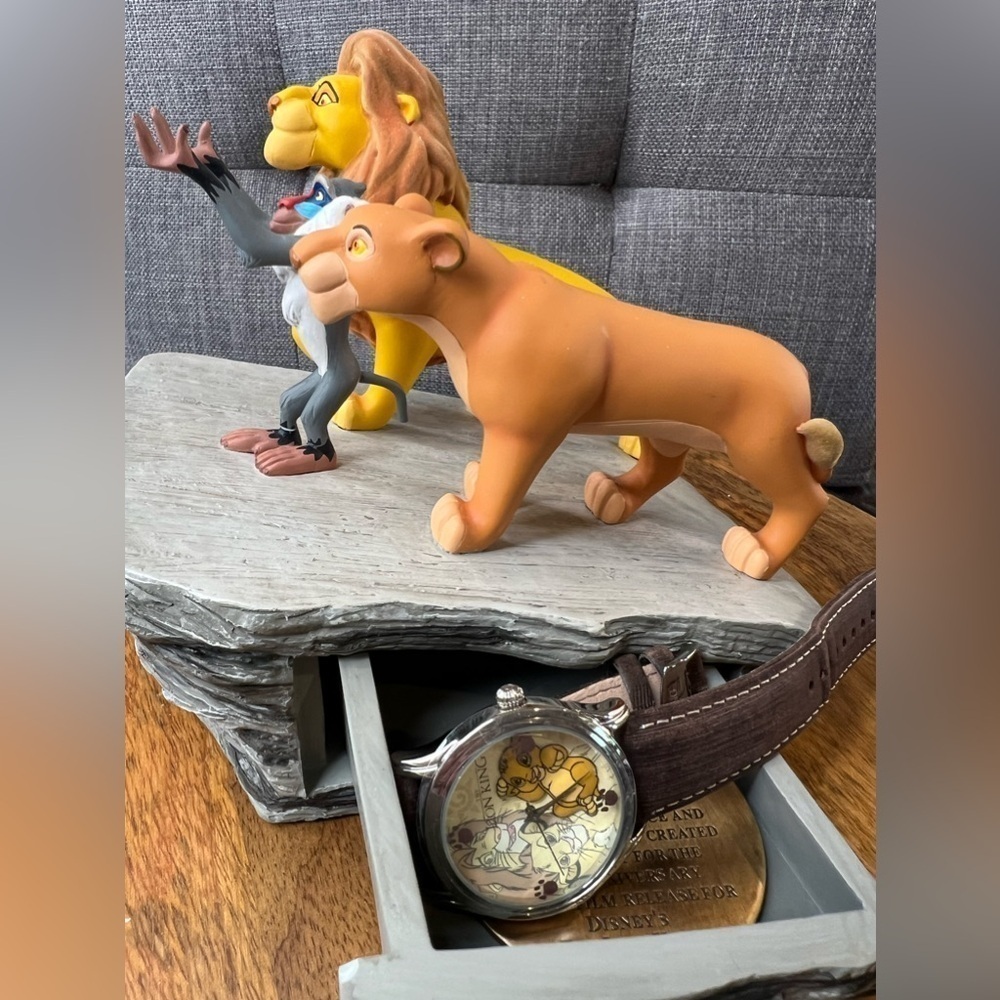 T21.Disney Lion King Ltd Ed 871/1000 Simba Pride Rock Figurines 10th Anniversary - Picture 8 of 10